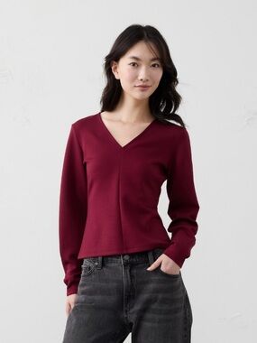 NWT Banana Republic Factory bright wine soft touch seamed top size XS